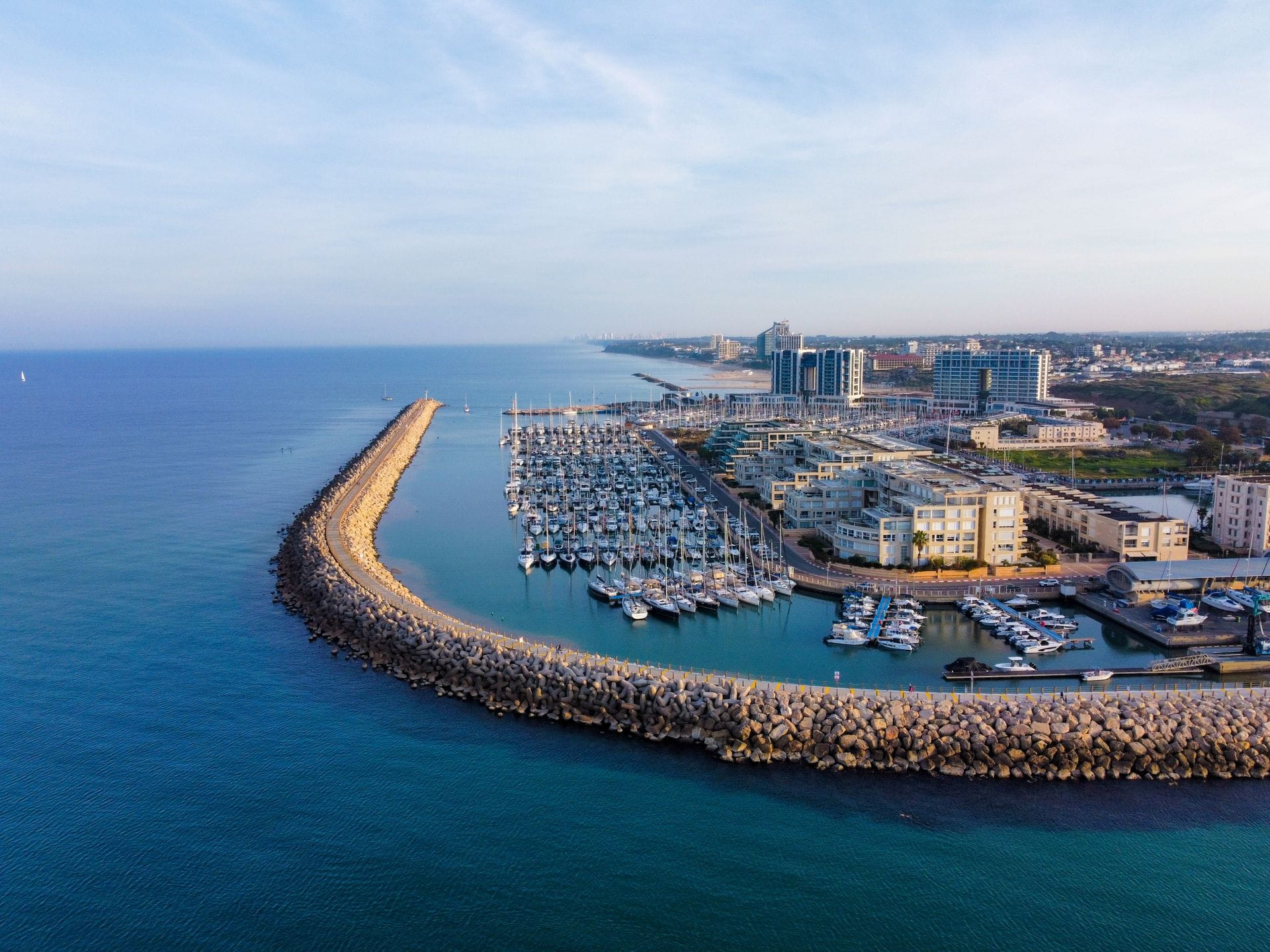Scaling From a Single Israeli Property to an Institutional-Grade Portfolio